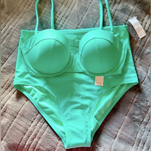 High-waisted, Vintage Style Swimsuit, Aqua Blue - Picture 2 of 2